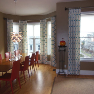 Urban Townhouse - Eclectic Dining Room