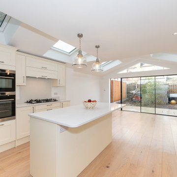 Spacious Kitchen Extension with Elegant Light Finish in London | Constructum Cod