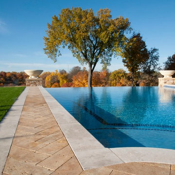 VANISHING EDGE POOL