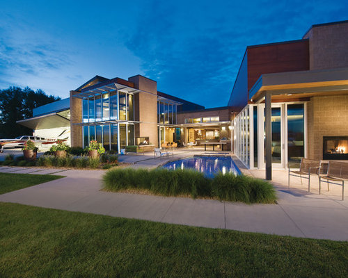 Airplane Hangar Homes | Houzz