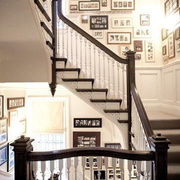 staircase wall decorating ideas