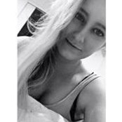 Anna Harris's photo