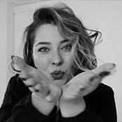 Gizem Arış's photo