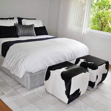 Luxury Ottomans and Rug
