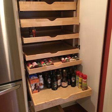 Custom Pantry Pullout