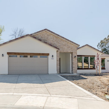 8376 Jularick Ct