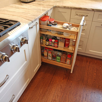 Timeless Transitional Kitchen - Grosse Pointe Shores