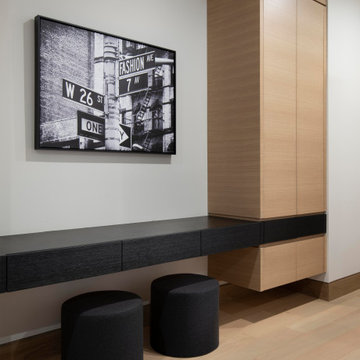Contemporary - Desert Living