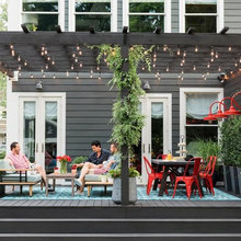 Outdoor entertainment decor