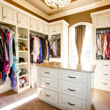 Portre Cochere Rock Home