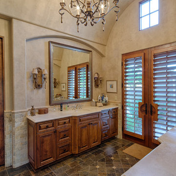 Bathrooms by Argue Custom Homes