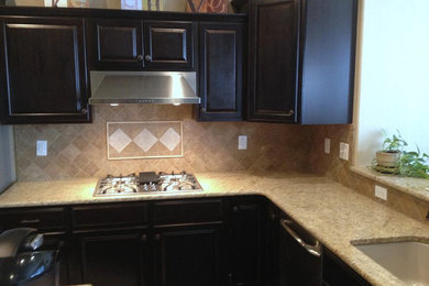 Elegant kitchen photo in Omaha