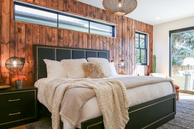 Arts and crafts bedroom photo in Boise