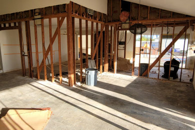 Inspiration for a kitchen remodel in Los Angeles