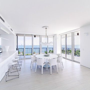 1000 Venetian Way