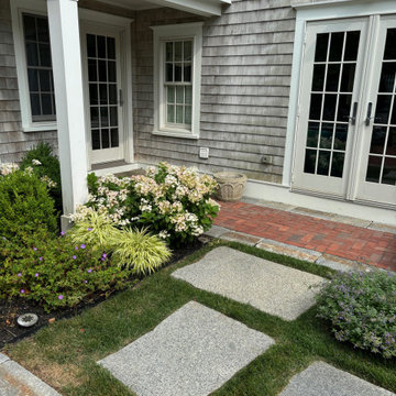 Newburyport Courtyard