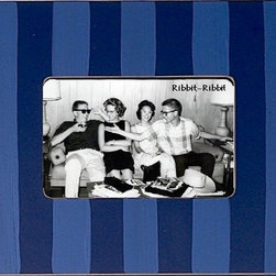 Simple Stripe Picture Frame in Night - Kids Decor