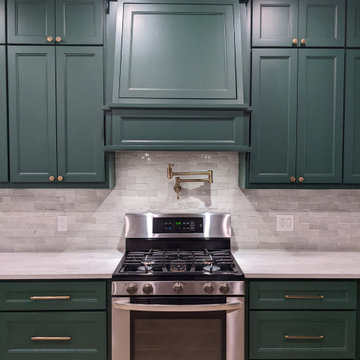 Billiard green kitchen