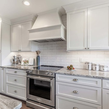 Colonial Maple Bright White Cabinets | Cabinets.com