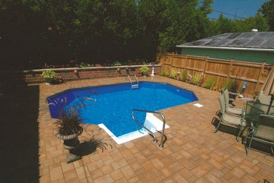 Example of a minimalist pool design in Orange County