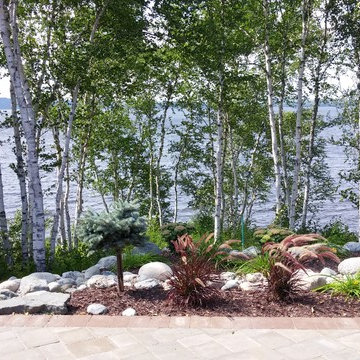 Lakefront landscaping