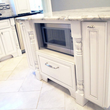 White Small but Magnificant Kitchen