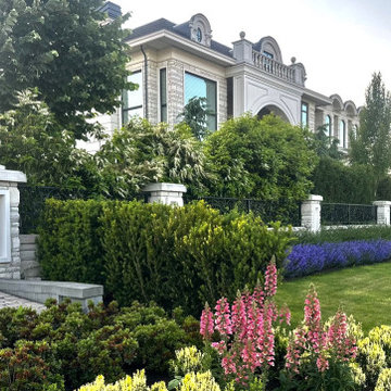 A French Themed Garden