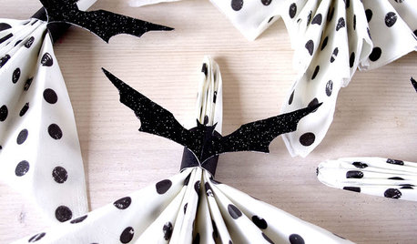 How to Make Napkin Rings That Look Like Bats