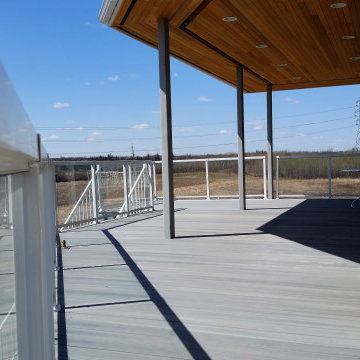 Wrap-Around Raised Deck