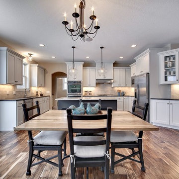 Kitchen with Dinette – Bay Lake Reserve Model – 2014 Spring Parade of Homes