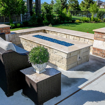 Entertaining Patio with Fire Feature: Fulshear, TX
