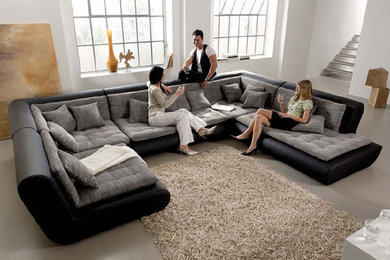 Living room - contemporary living room idea in Chicago