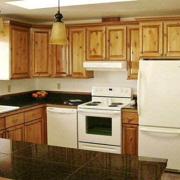 Glazed Knotty Alder Kitchen