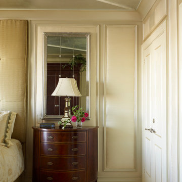 Batten & silk padded walls