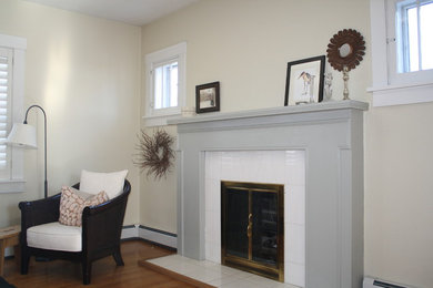 Example of a classic living room design in Denver