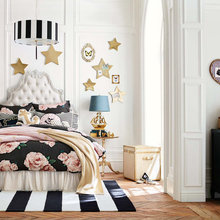 Girl's Room