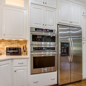 Big Rock Kitchen and Living Room
