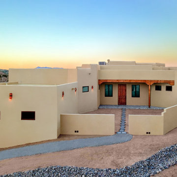 Exterior elevation / primary entrance