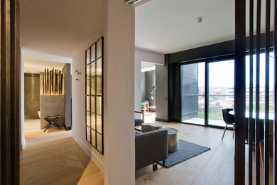 TRES REYES SUITE