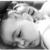 Siti Zura's photo