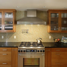 Kitchen Cabinet Glass Ideas