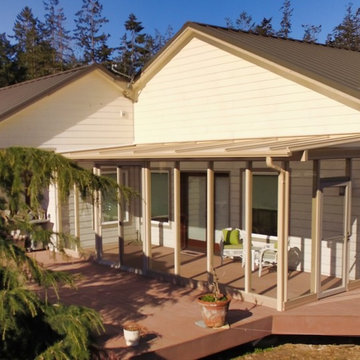 Three Season Sunroom