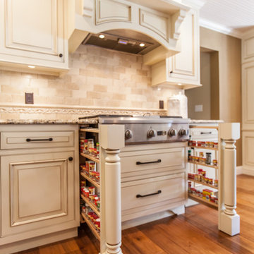 Mount Pleasant, Iowa - Traditional White Kitchen