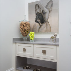 Modern Coastal in Treviso Bay - Dog Supplies