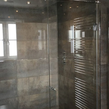 Frameless Hinged Shower Enclosures