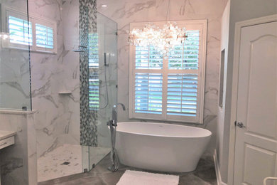 Example of a trendy bathroom design in Tampa