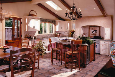 Elegant kitchen photo in Orange County