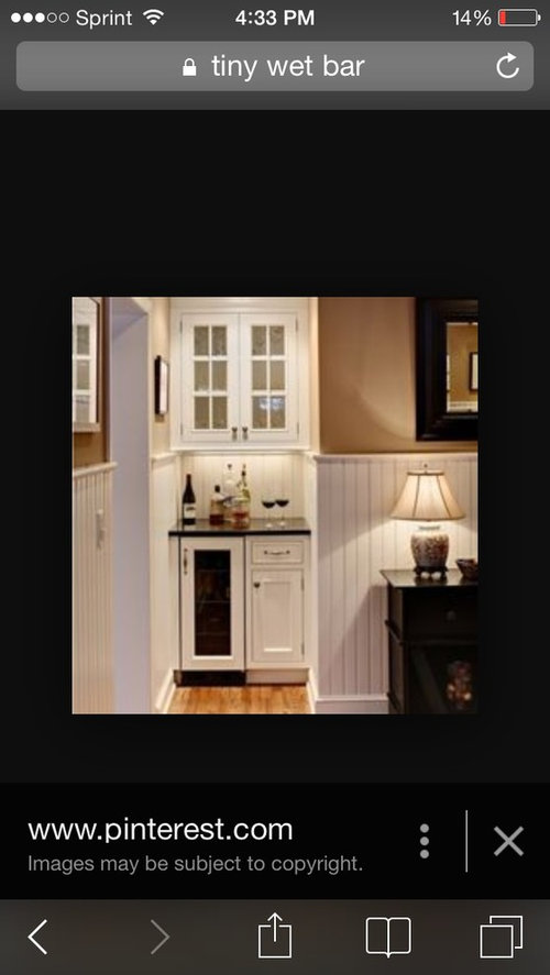 Unused awkward space in kitchen