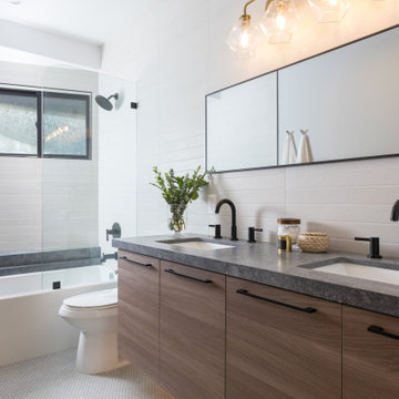 5577 Lawton Oakland