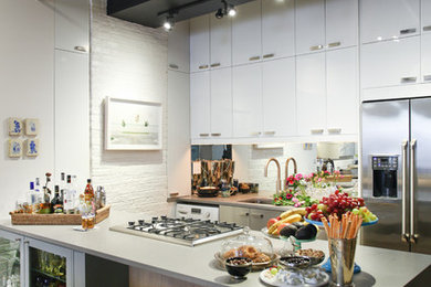 Example of a trendy kitchen design in New York